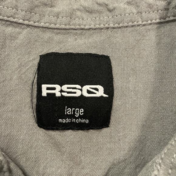 Boy’s Tilly’s RSQ gray button down, L - Picture 2 of 5